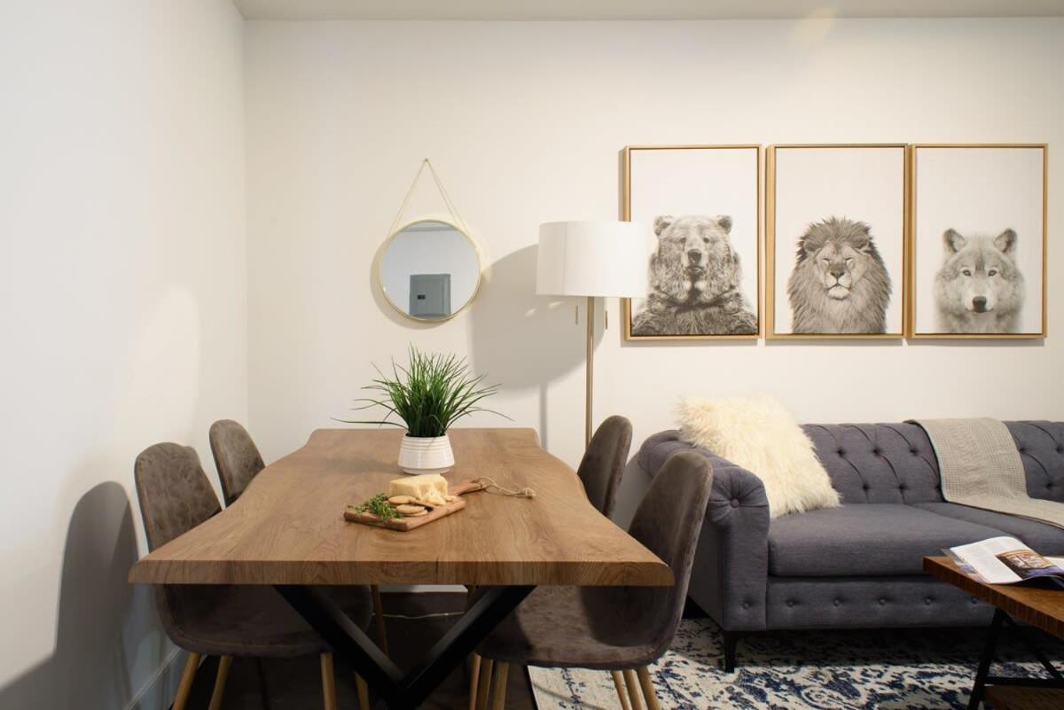 Apartment 39-1 Renovated 3br Prime Midtown West