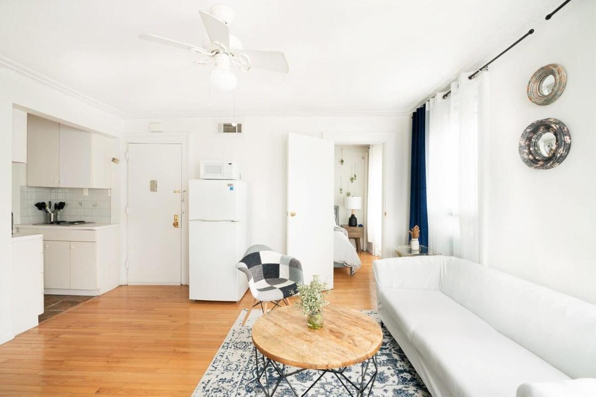 Apartment 11-4f Prime West Village Designer 1br