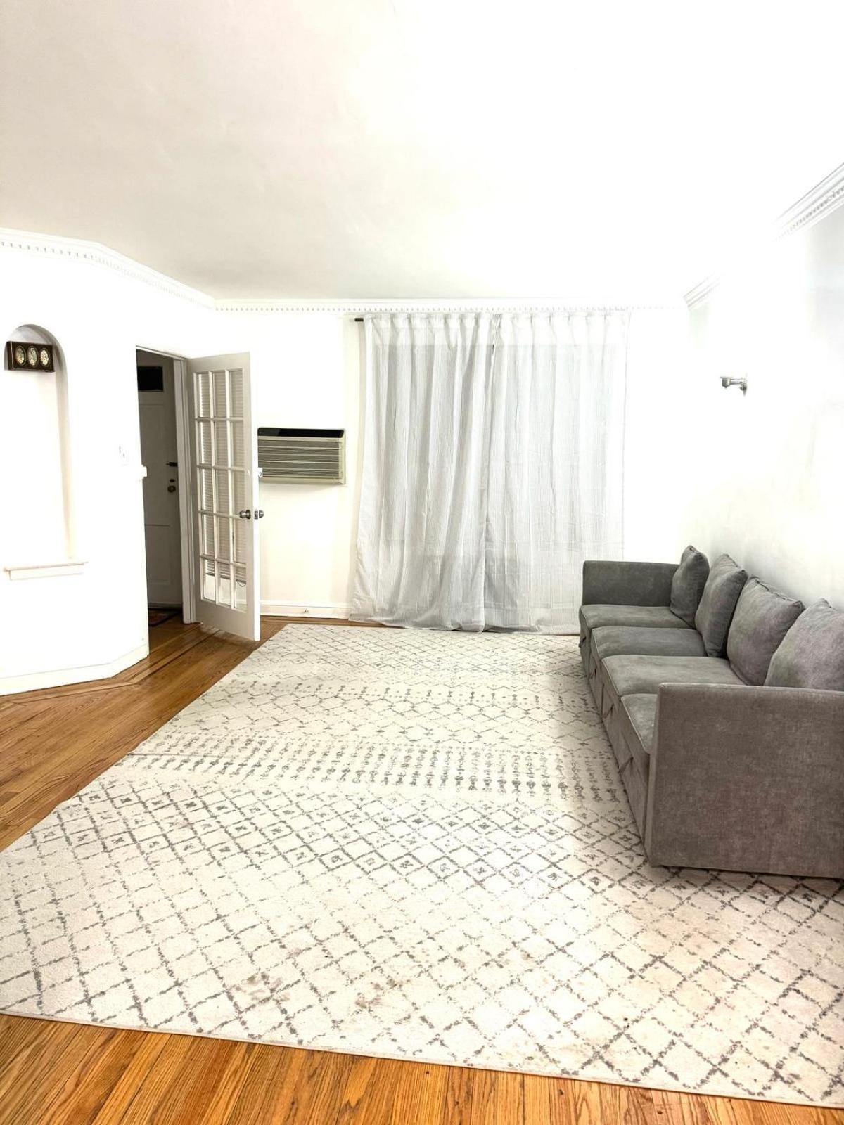 Rego Park Homestay *