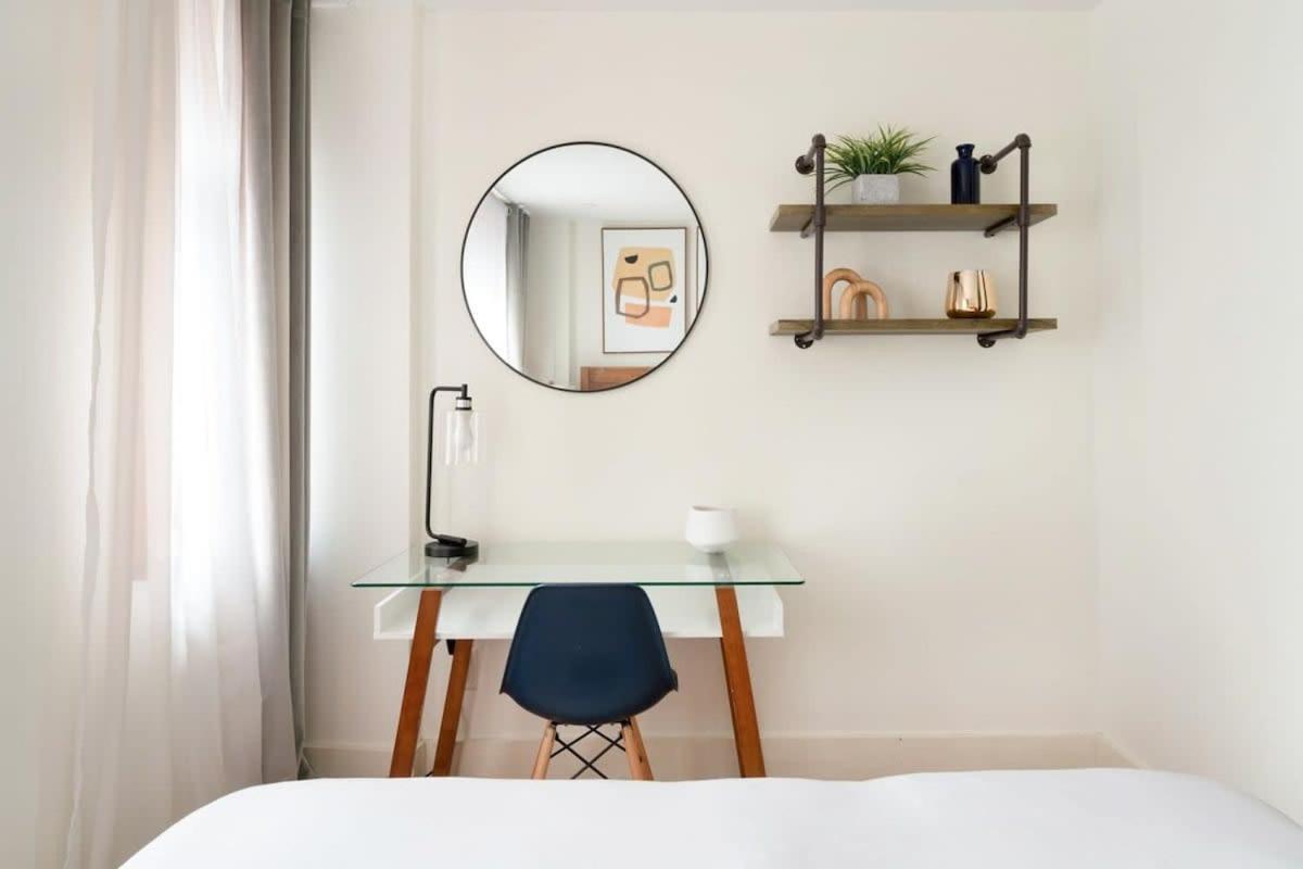 75-2a Furnished 1br W D Elev Park Apartment