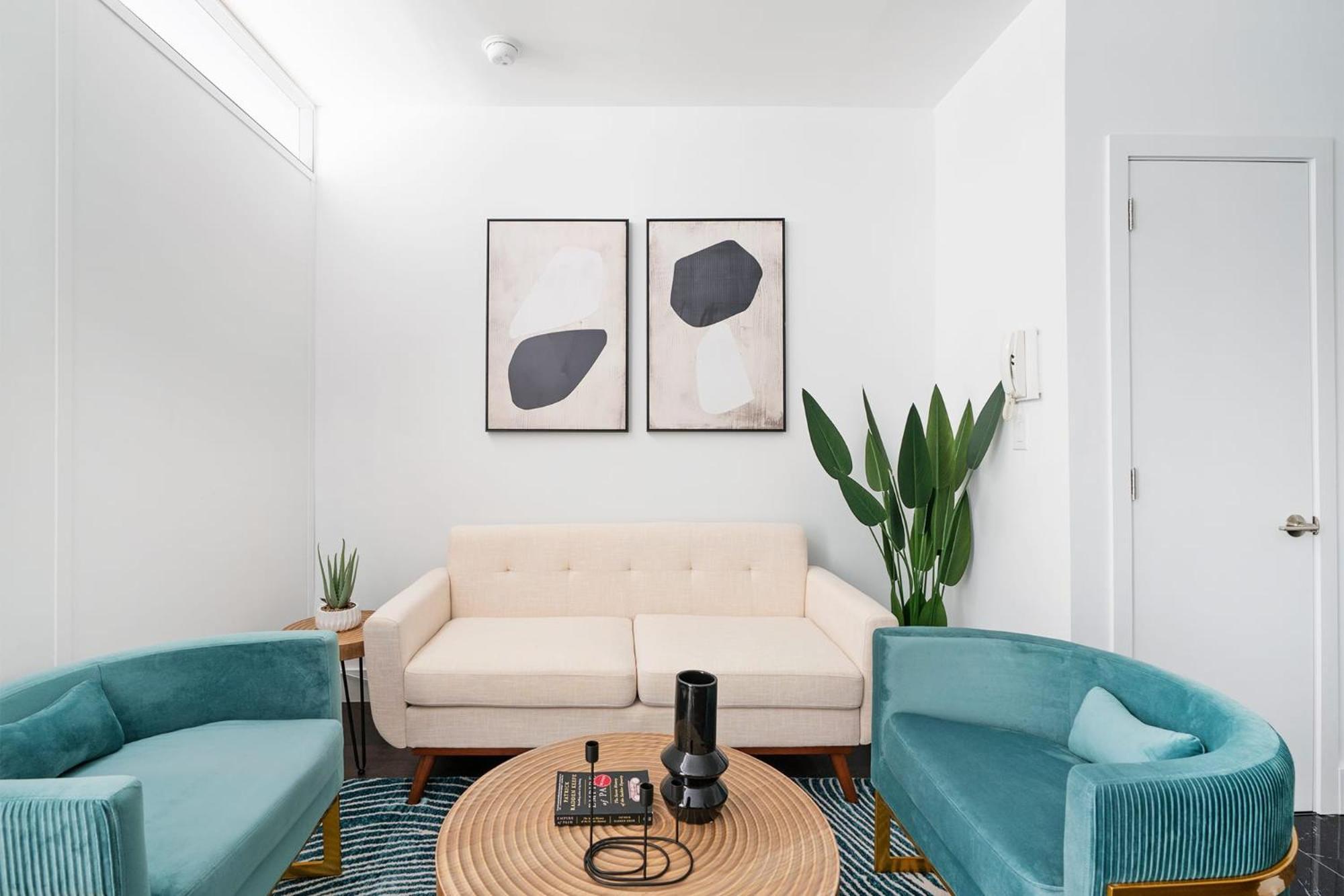 Apartment 444-4f Newly Renovated 1br In Midtown West New York