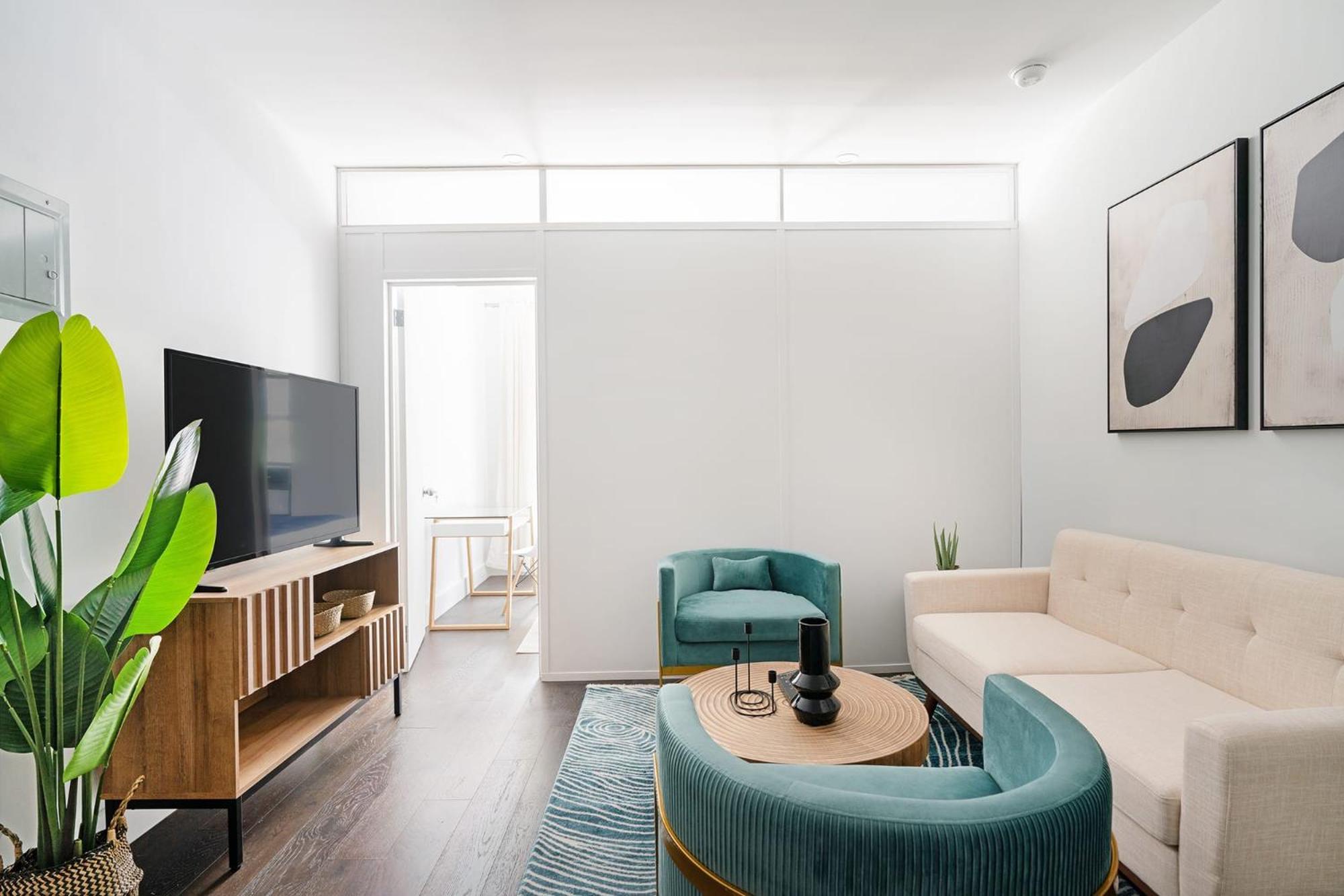 Apartment 444-4f Newly Renovated 1br In Midtown West *