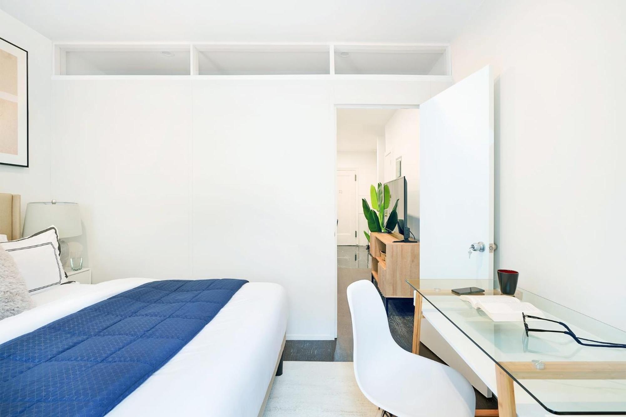 444-4f Newly Renovated 1br In Midtown West Apartment *