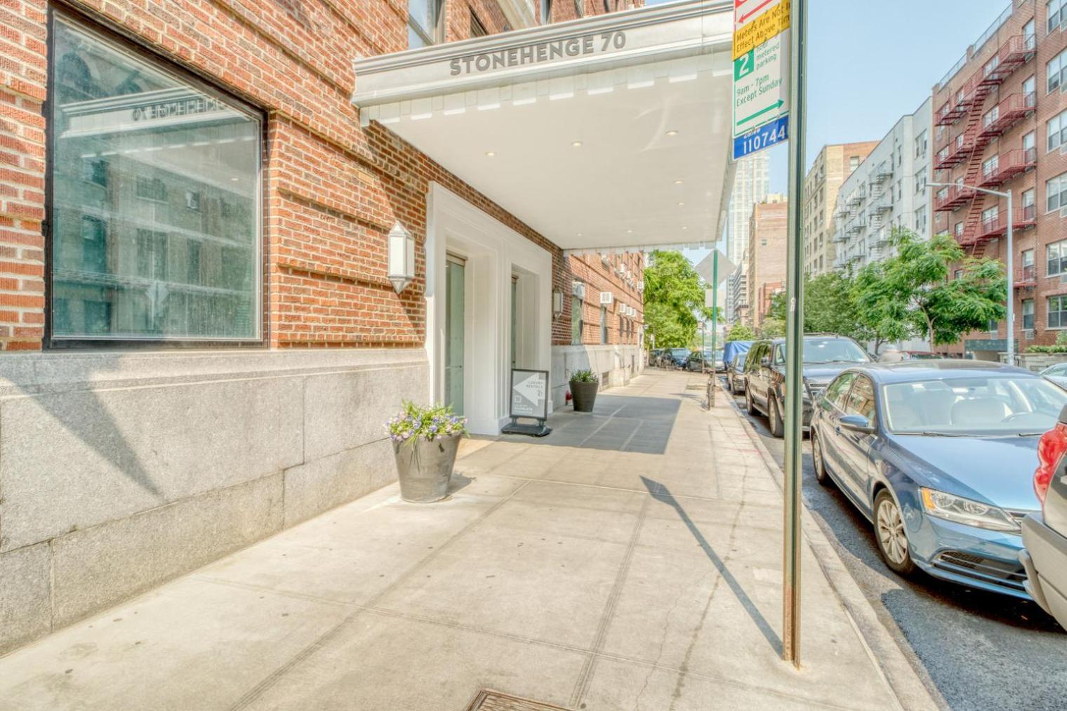 Upper W Side 1br W Gym By Lincoln Sq Nyc-331