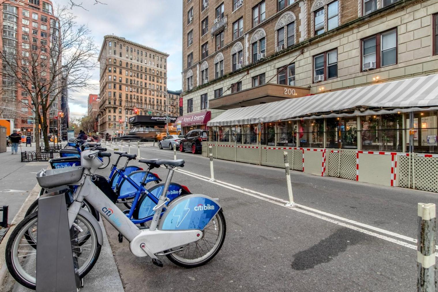 Apartment Upper W Side 1br W Gym By Lincoln Sq Nyc-331 New York