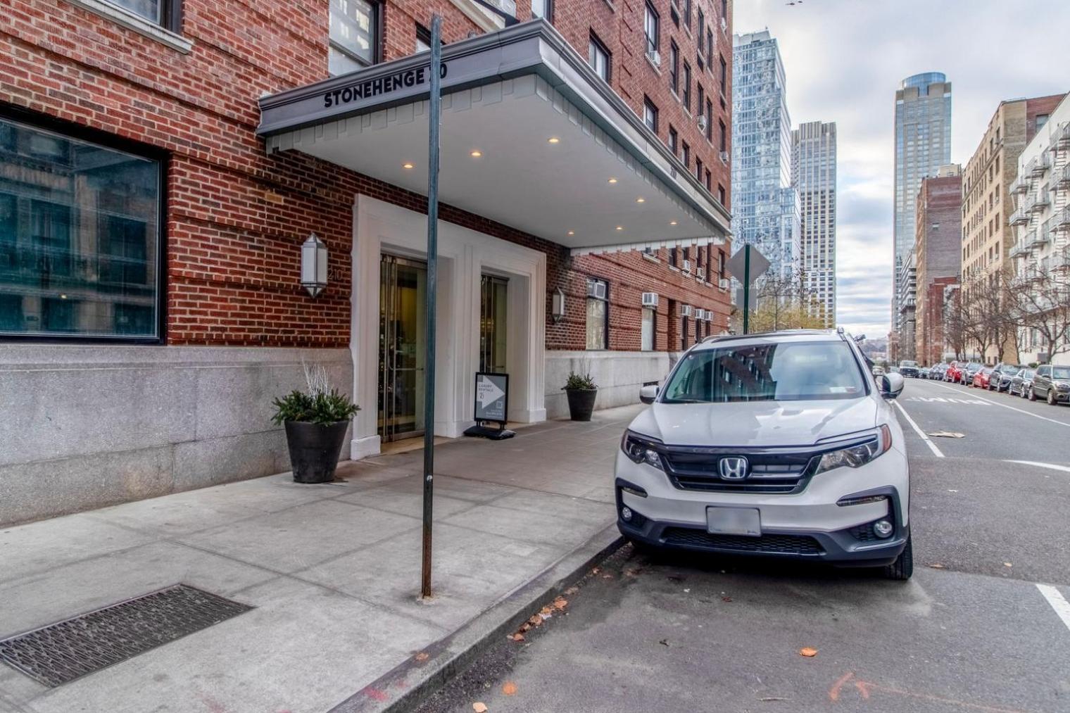 Apartment Upper W Side 1br W Gym By Lincoln Sq Nyc-331 New York