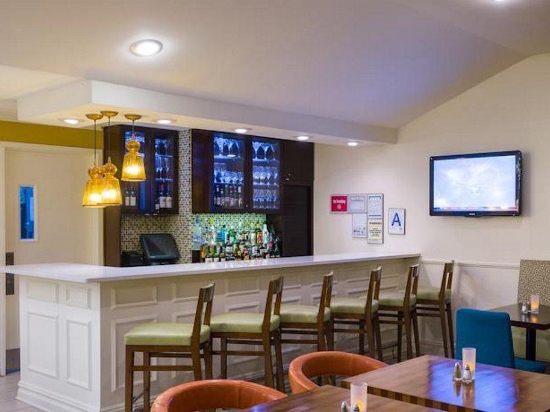 Hilton Garden Queens/jfk Hotel New York