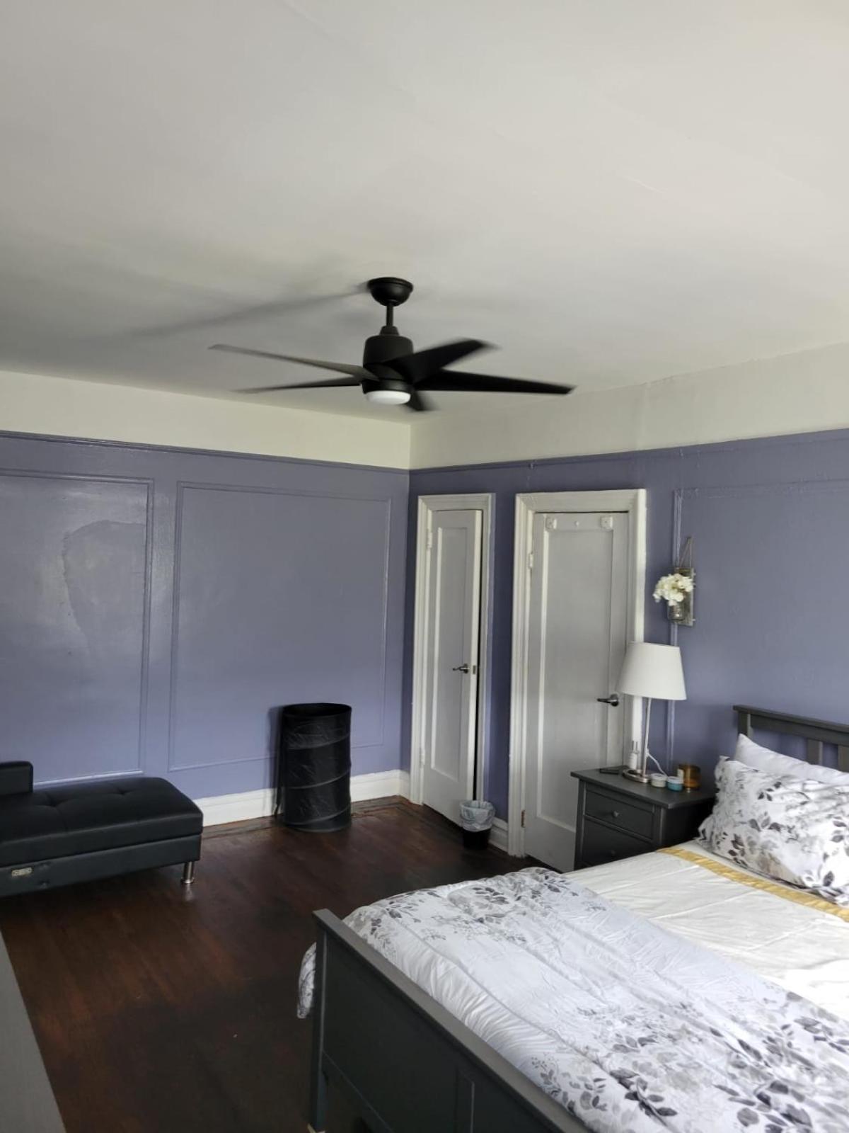 Apartment Brooklyn Flat Tropical Vibe