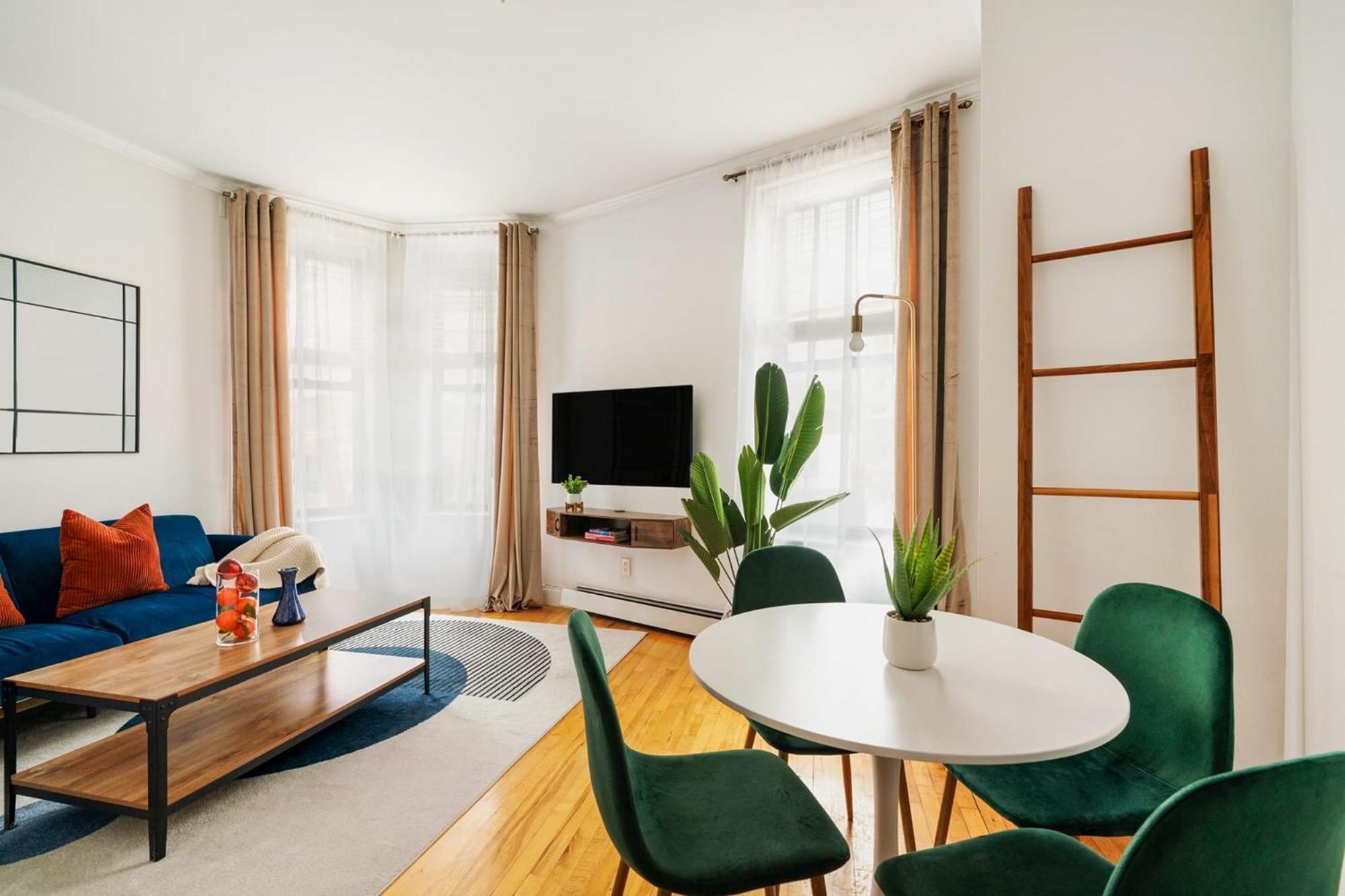 139-2w Prime West Village Furnished 2br Value New York