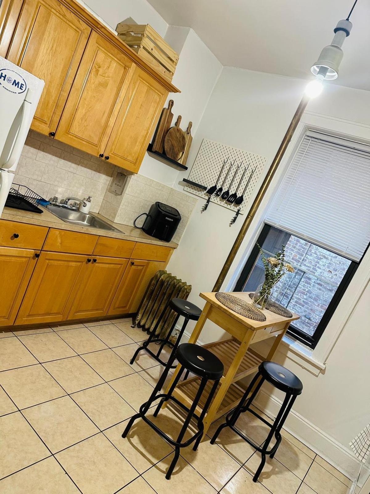 Sunnyside One Bedroom Apt * Nova York