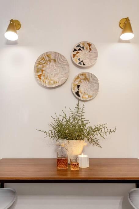 Bright Designer In Historic Harlem Apartamento Nova York