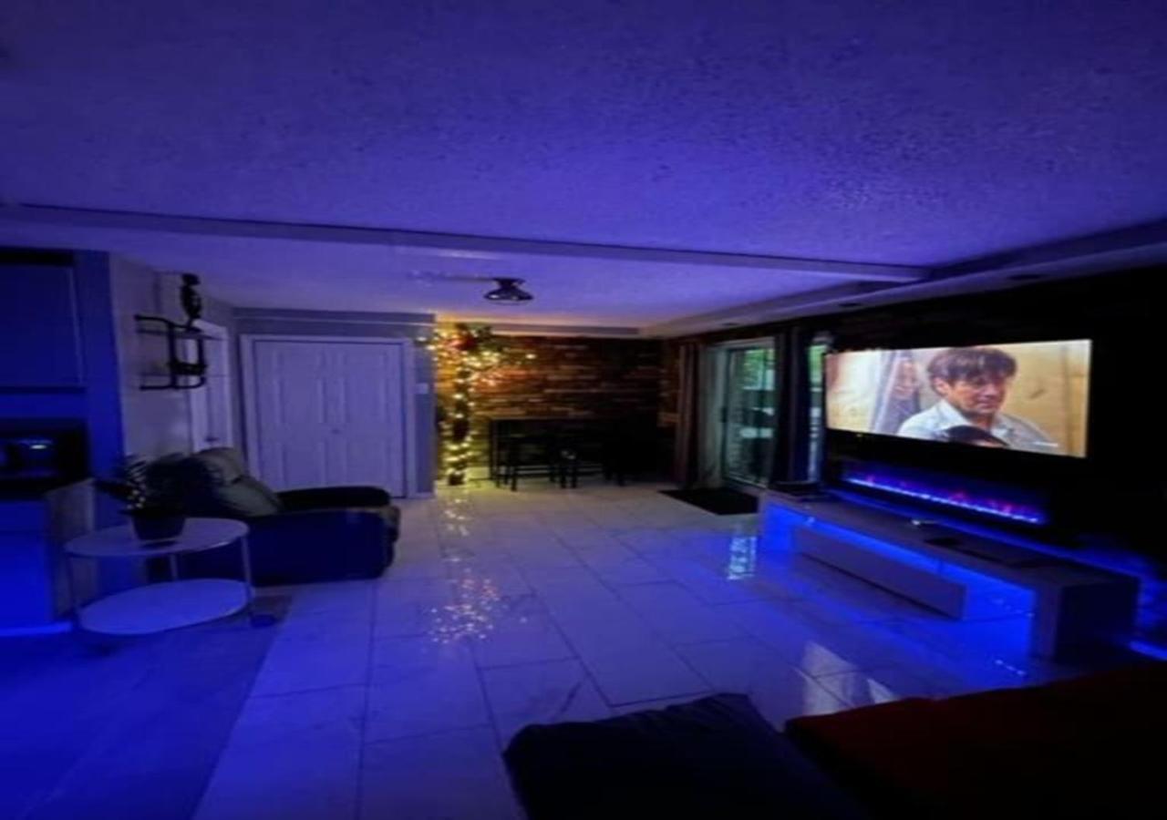 Apartamento Brooklyn Luxury Spring Retreat With Private Outdoor Space Nova York