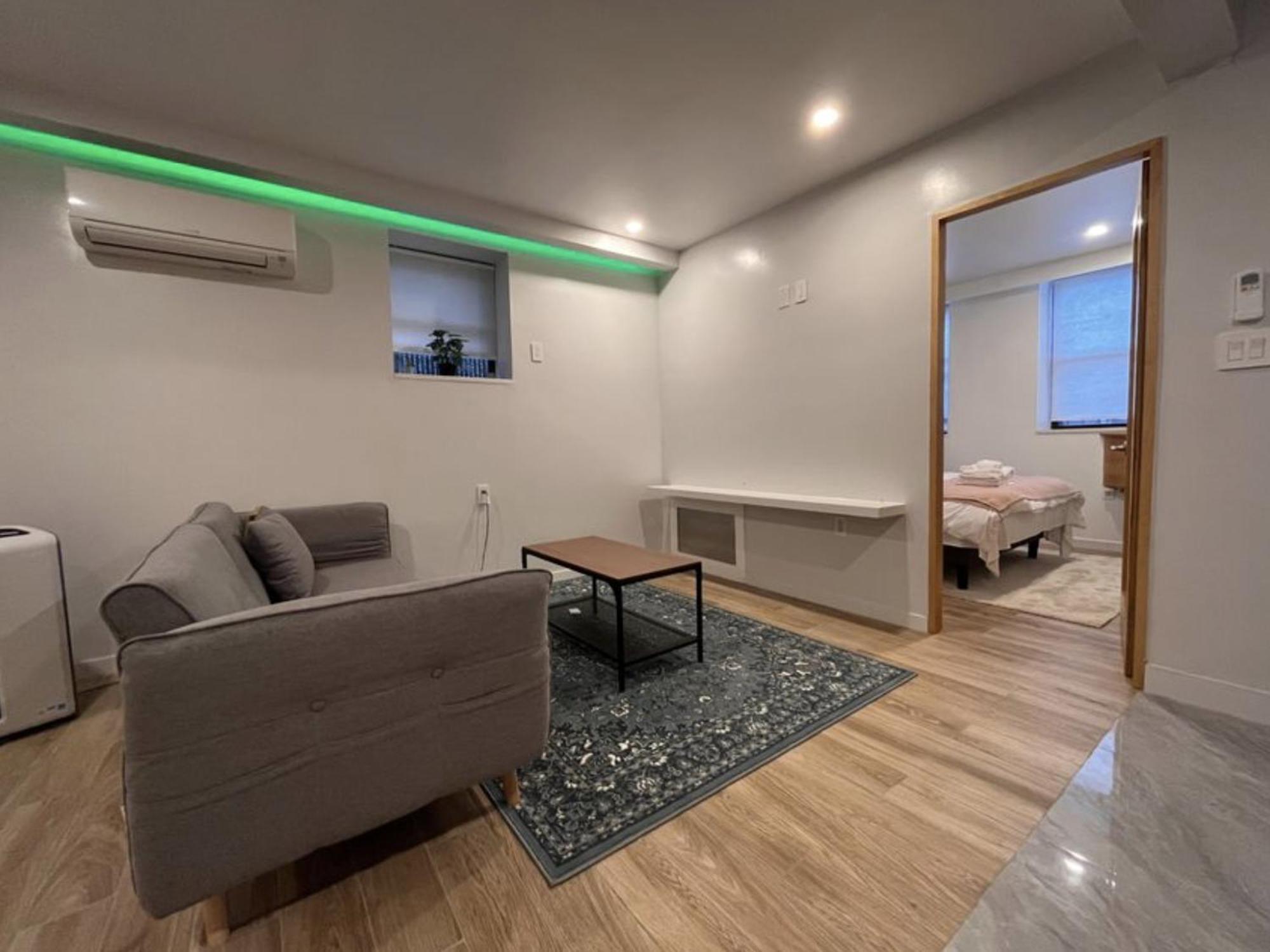 Beautiful Brooklyn In Sunset Park Apartment New York