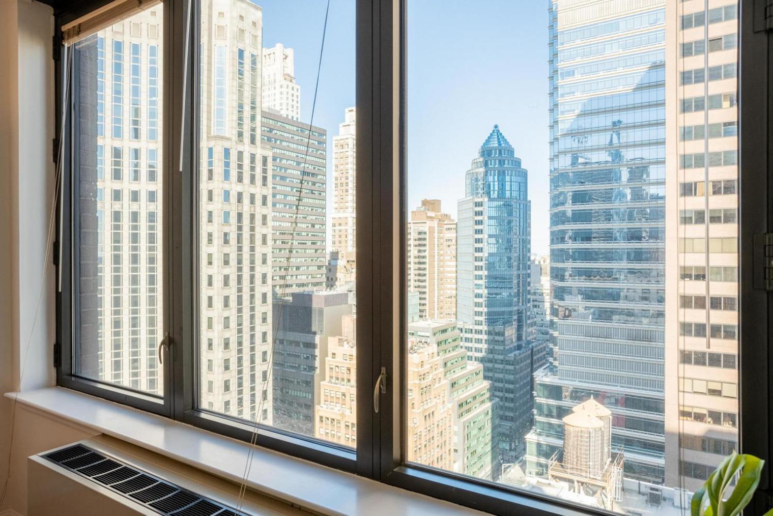 Midtown East 2br W Doorman Gym Nr Bloomingdales Nyc-1353 *