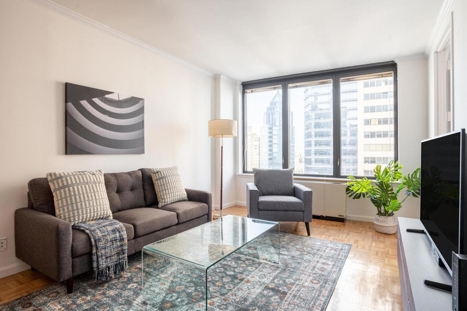 Midtown East 2br W Doorman Gym Nr Bloomingdales Nyc-1353