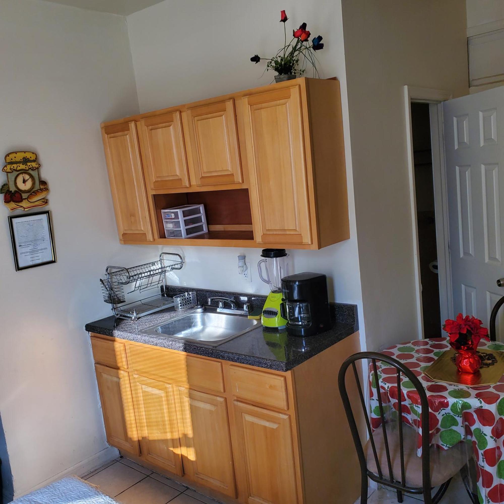 And One Bedroom Apartamento *