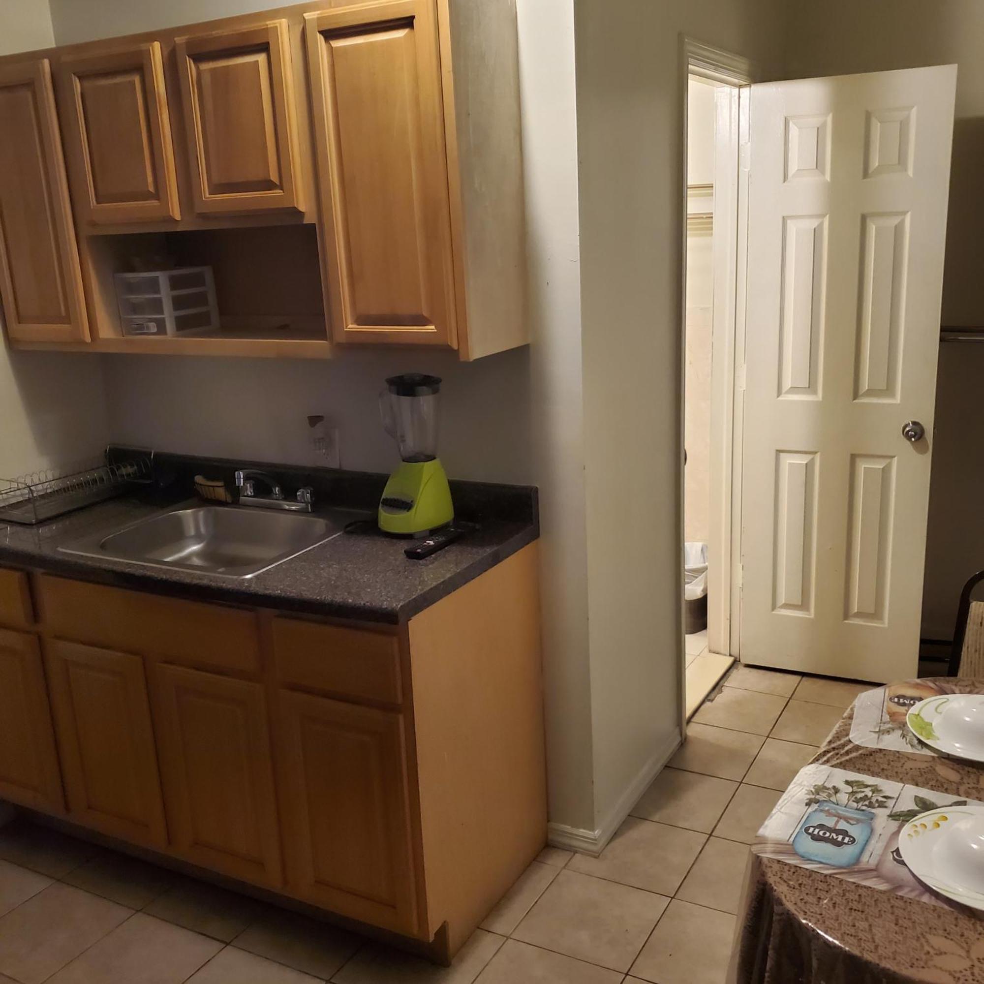 And One Bedroom * Nova York