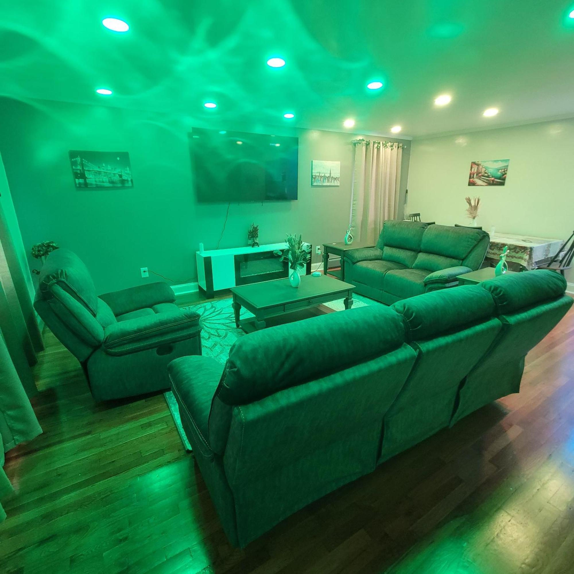 Cozy Shared With Host Apartamento *