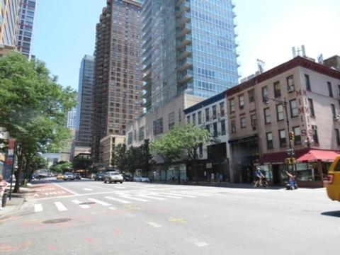 Midtown East Hotel