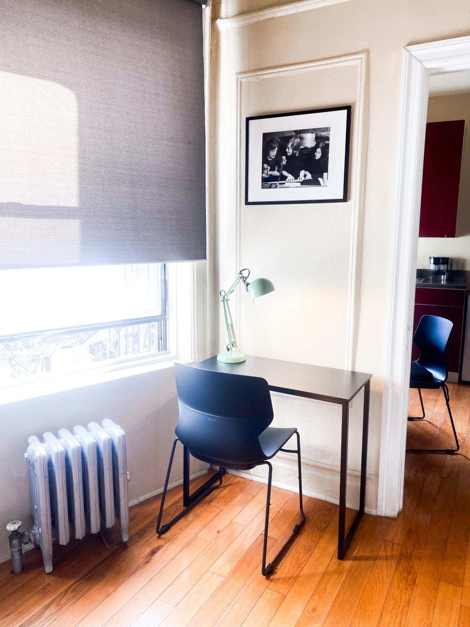 2 Bedrooms Entire Beautiful In Williamsburg!