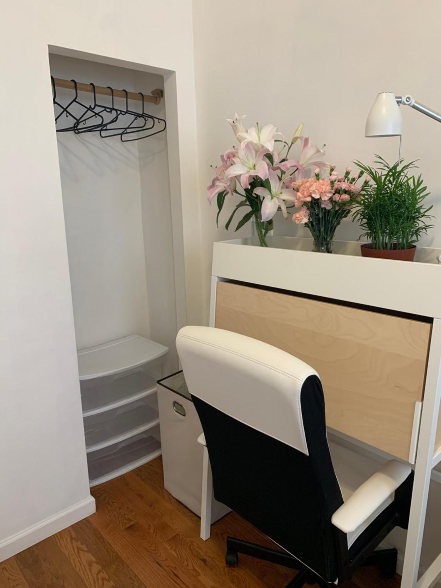 Guest house Brooklyn Crown Heights New York