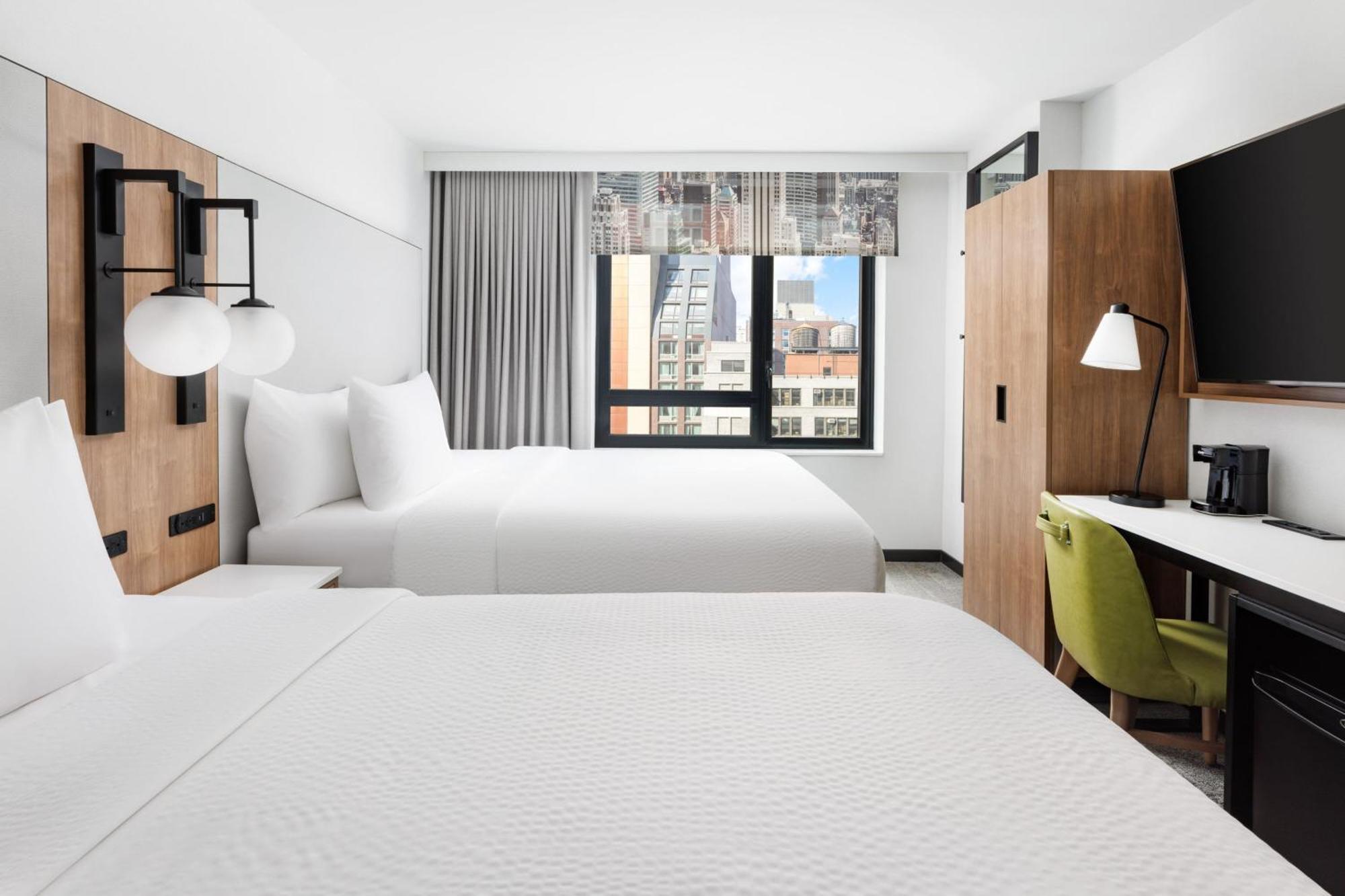 Hotel Fairfield & By Marriott Manhattan/times Square South 4*