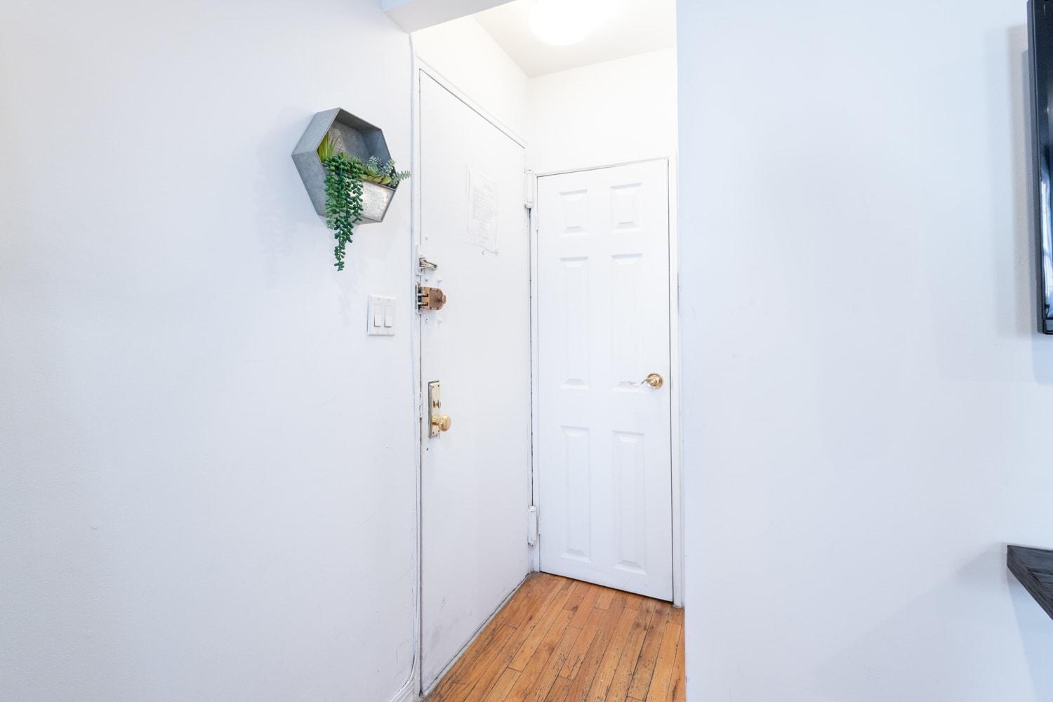 350-ga Spacious Gramercy Sleeps3