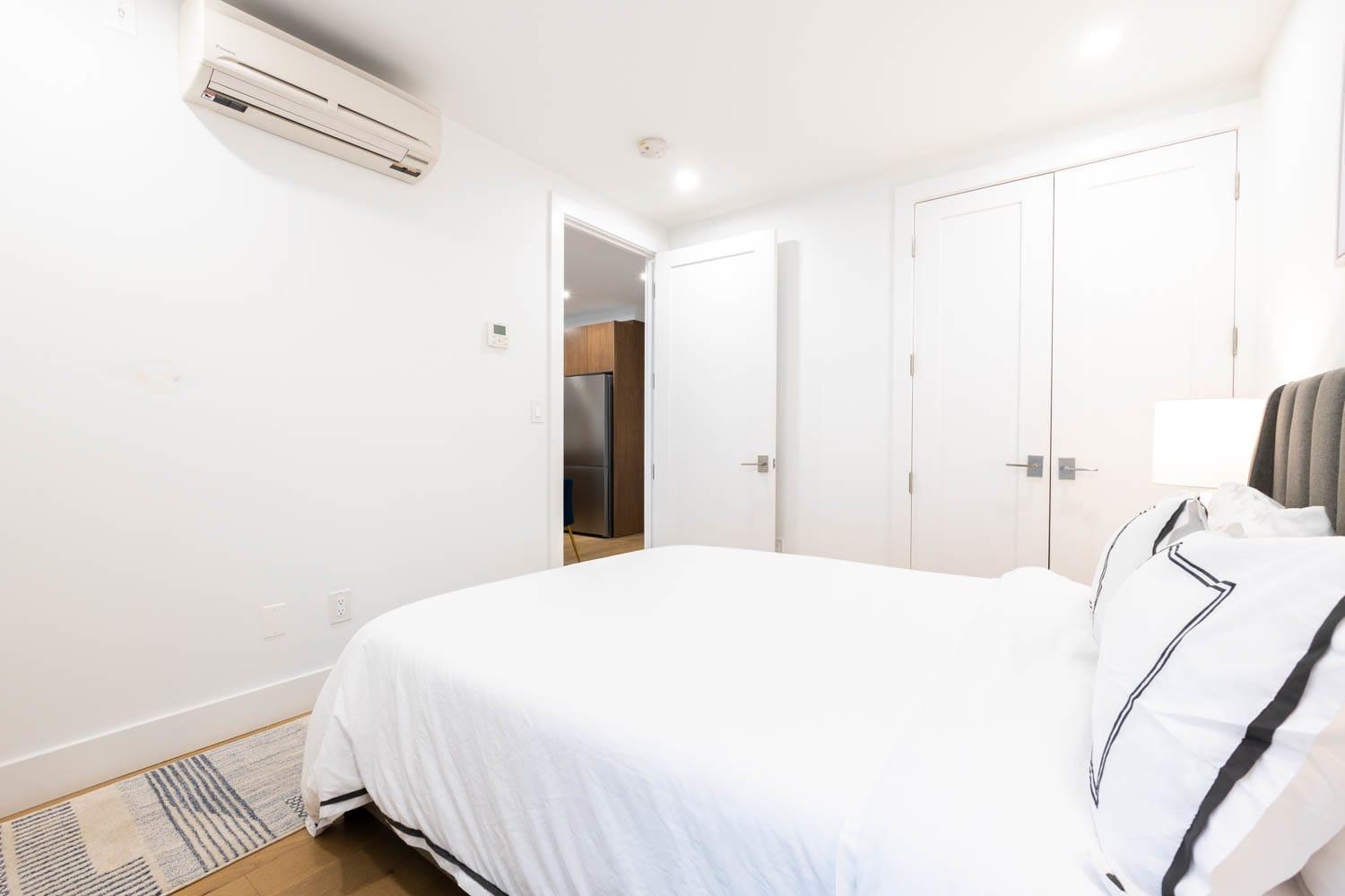 149bk-202 New 1br In Prime Greenpoint Bk * New York