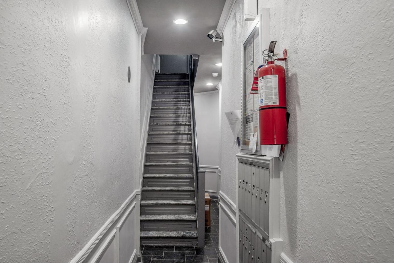 West Village 1br W Skylight Wd Nyc-1028 Apartment