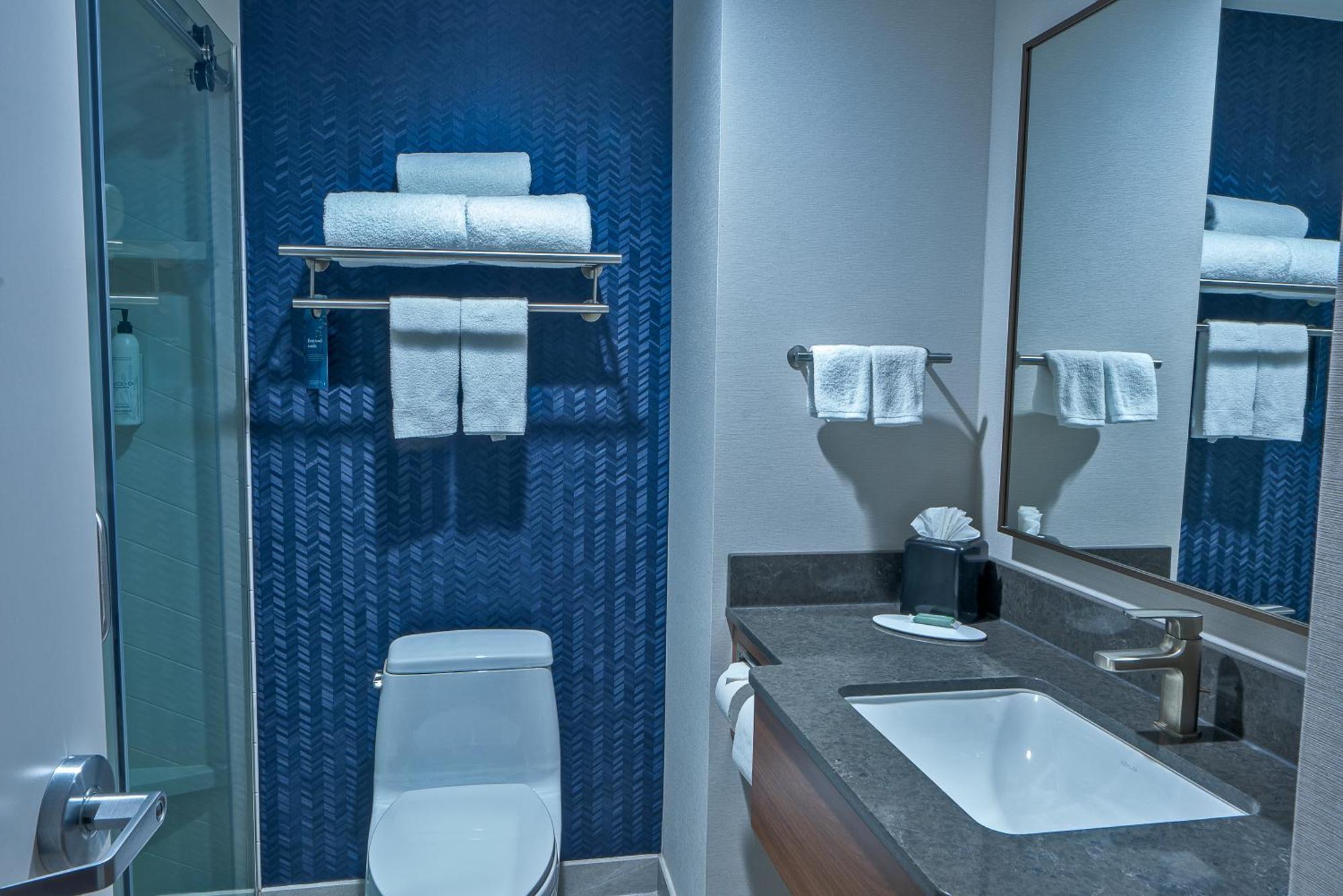 Fairfield By Marriott Laguardia Airport/astoria 3*