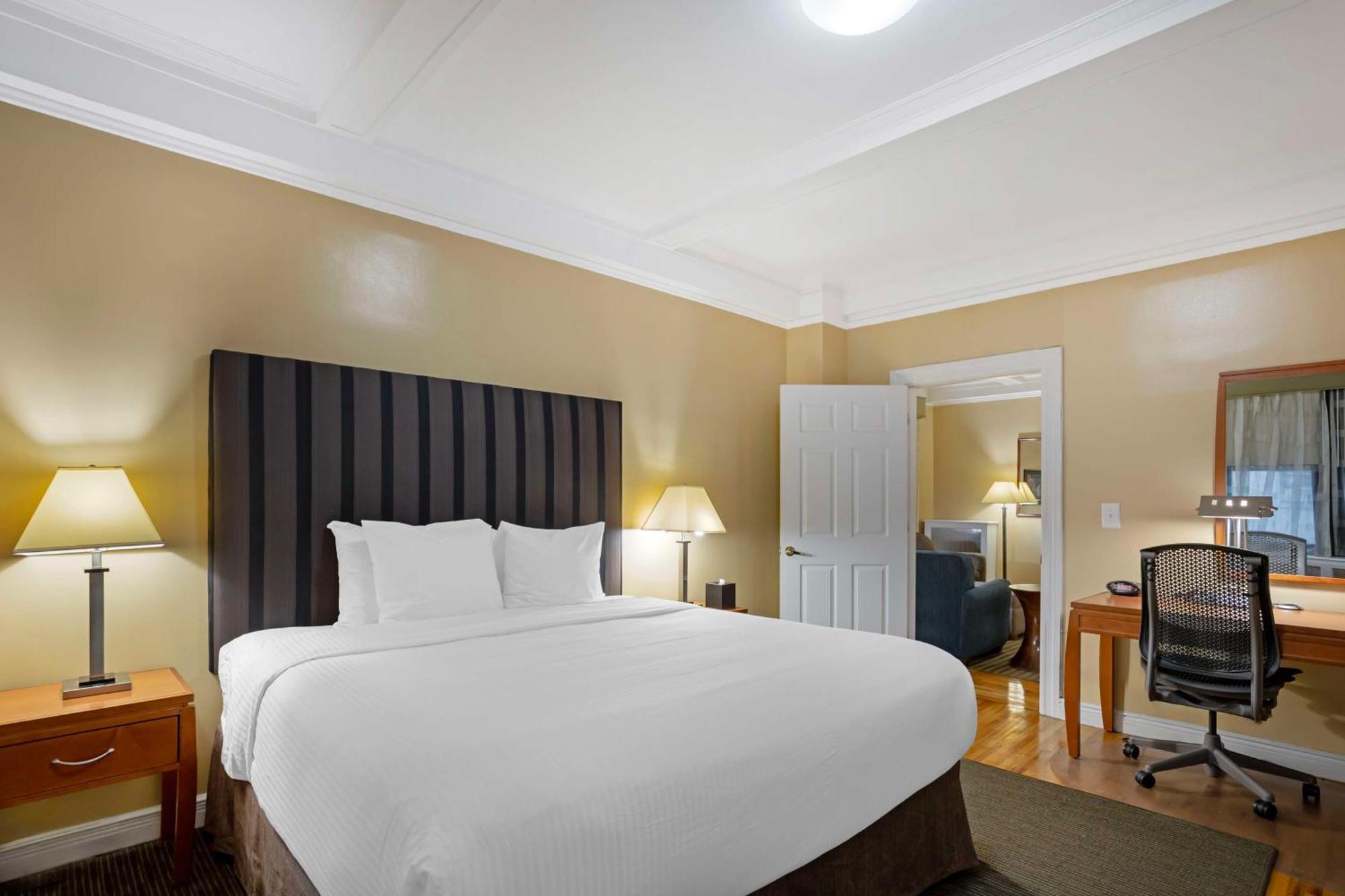 Hotel Western Hospitality House 3*