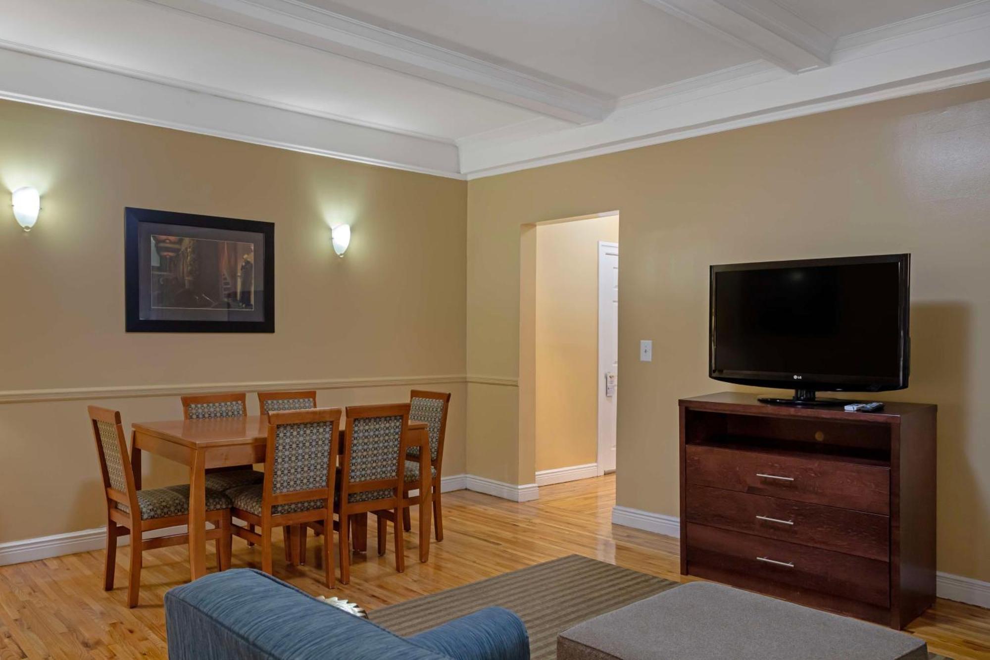 Hotel Western Hospitality House New York
