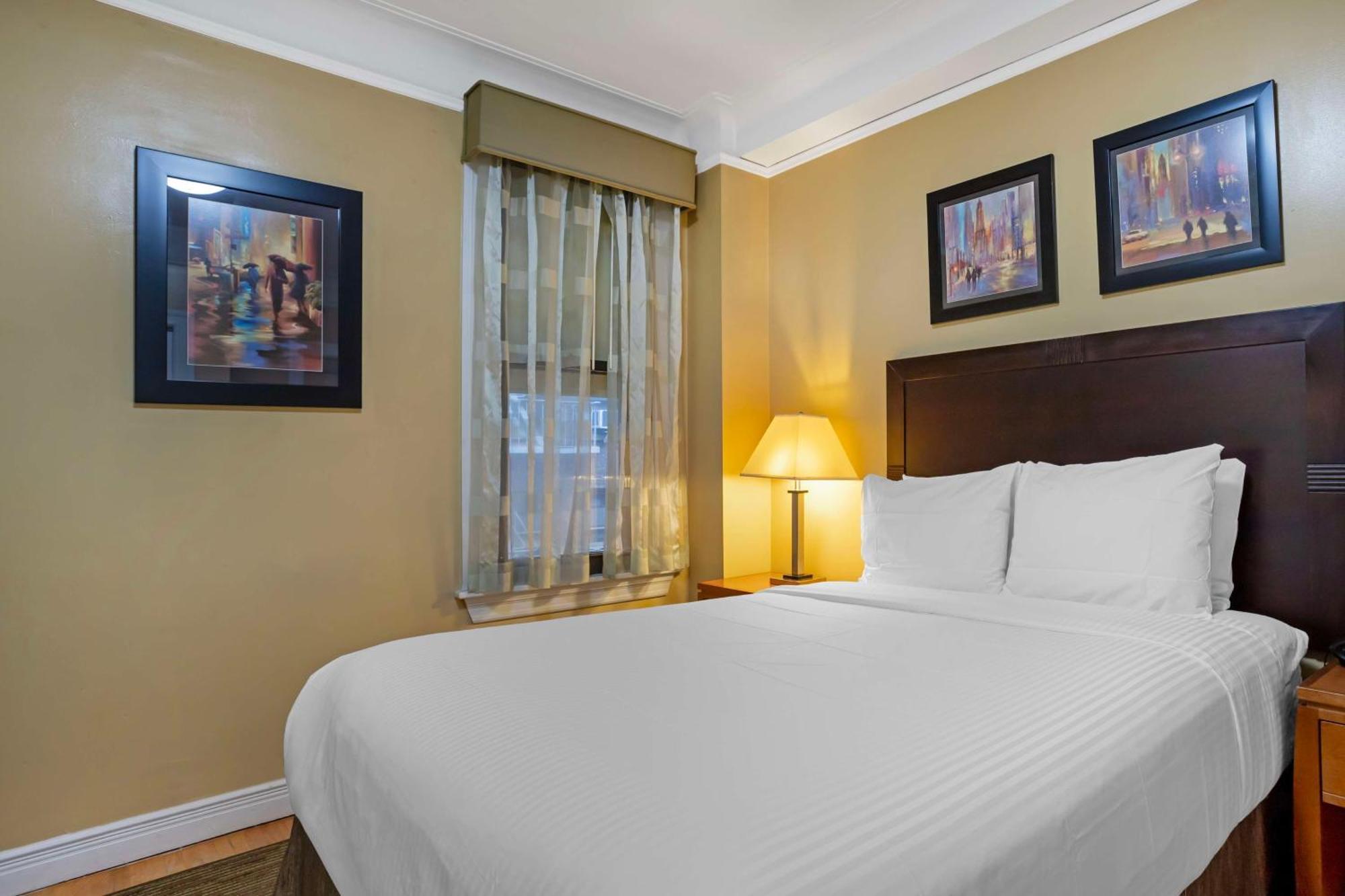 Hotel Western Hospitality House