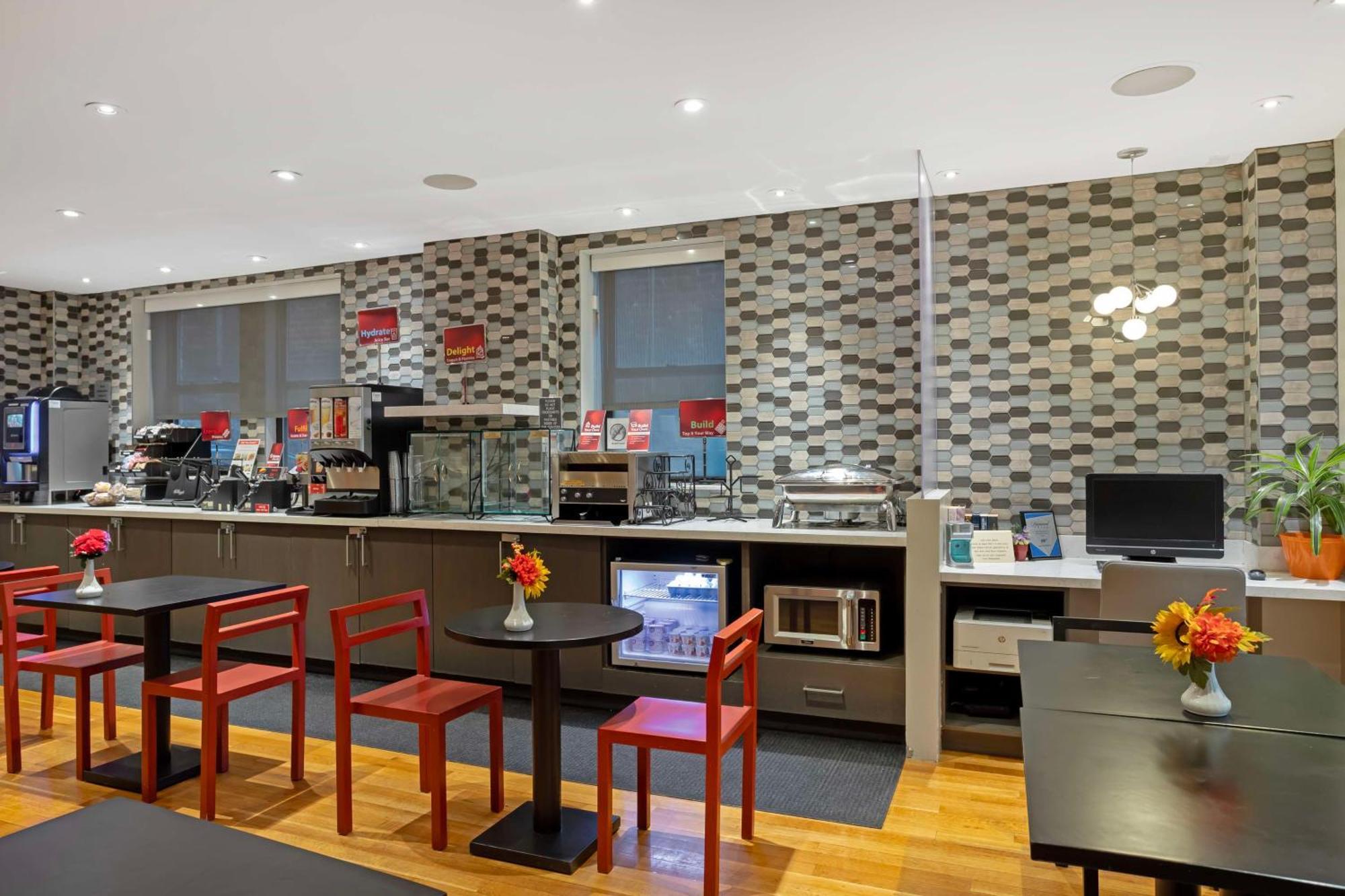 Western Hospitality House 3*