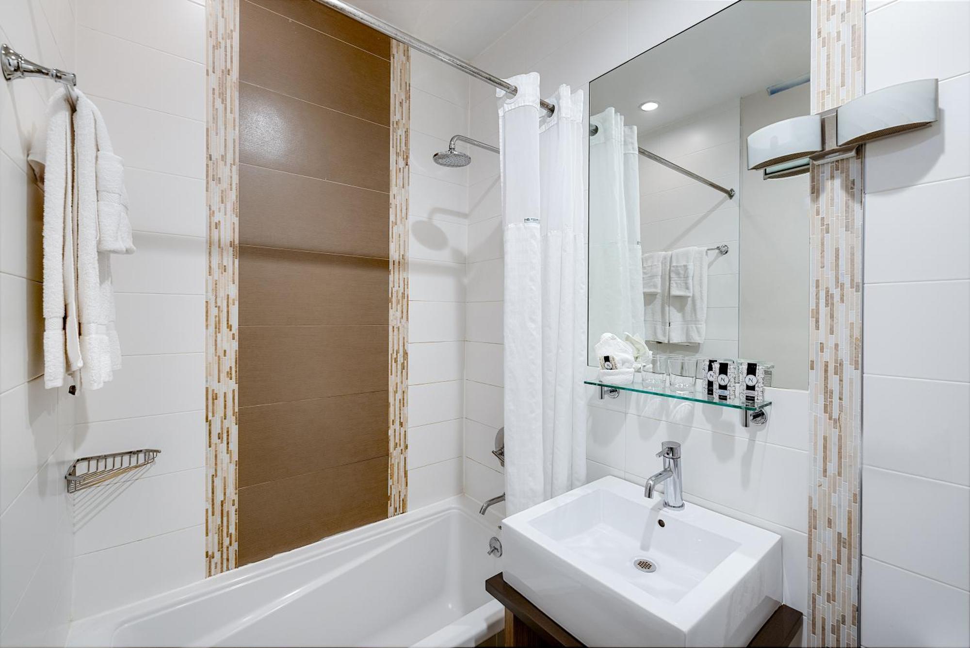 Condor By Luxurban Hotel 4*