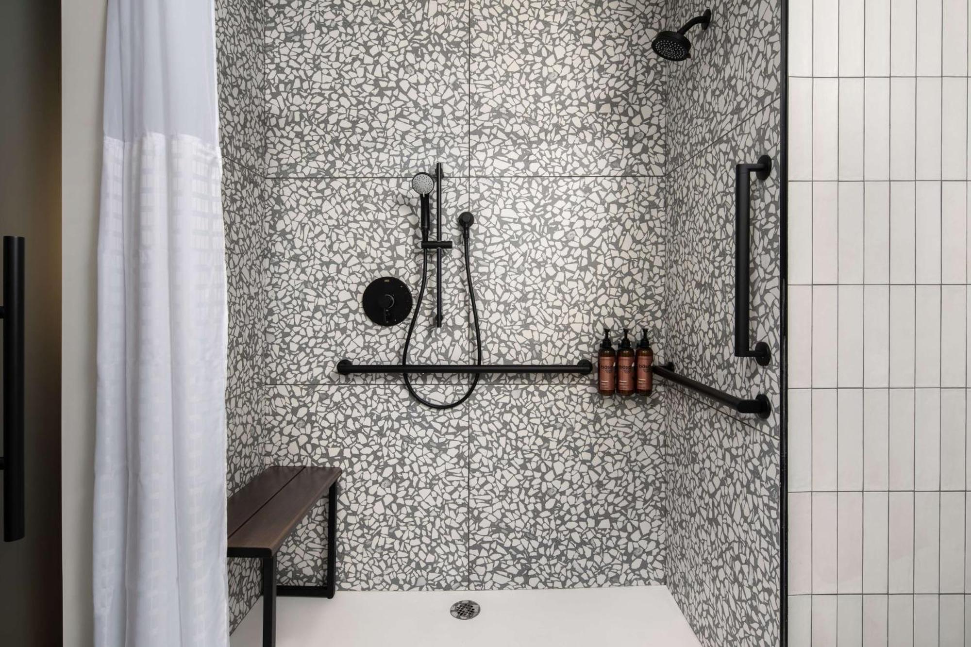 Motto By Hilton Times Square Hotel 3*