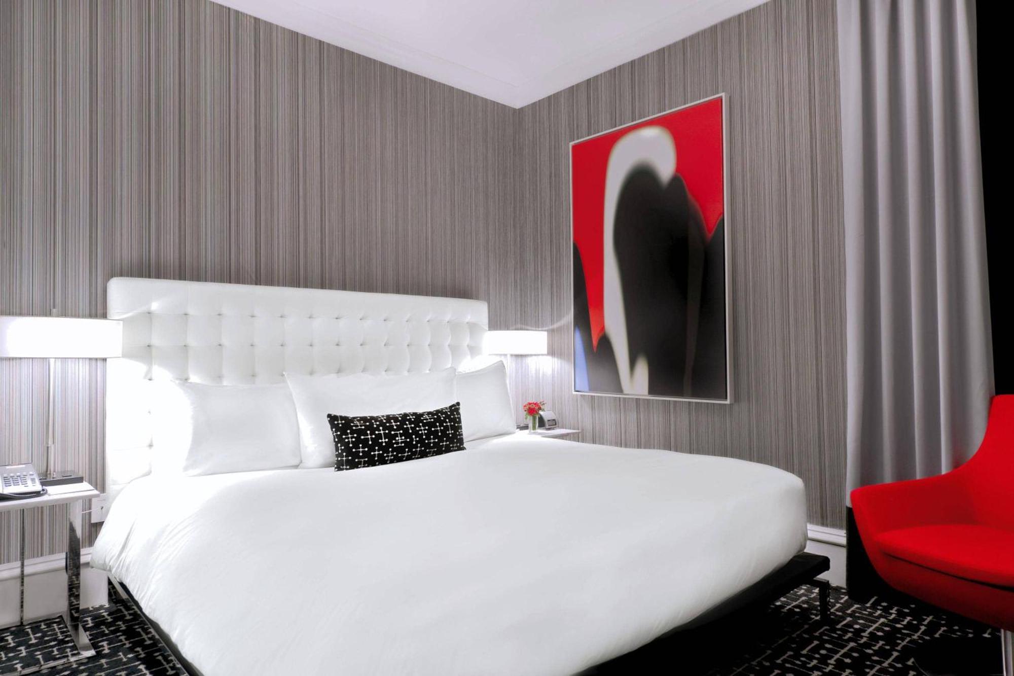 Hotel Moderne 4*