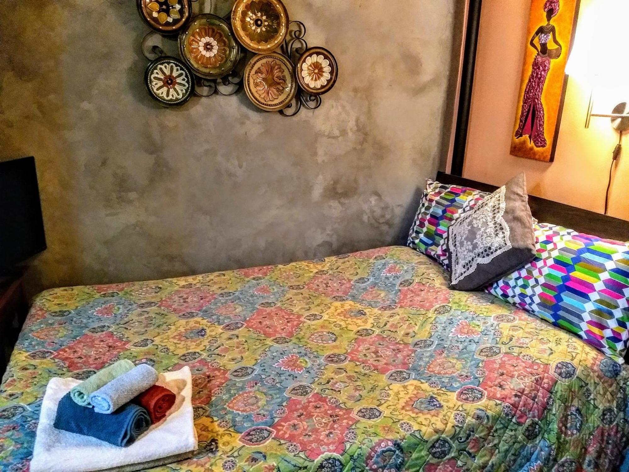 Cozy Ground Floor At The Heart Of Jackson Heights Guest house
