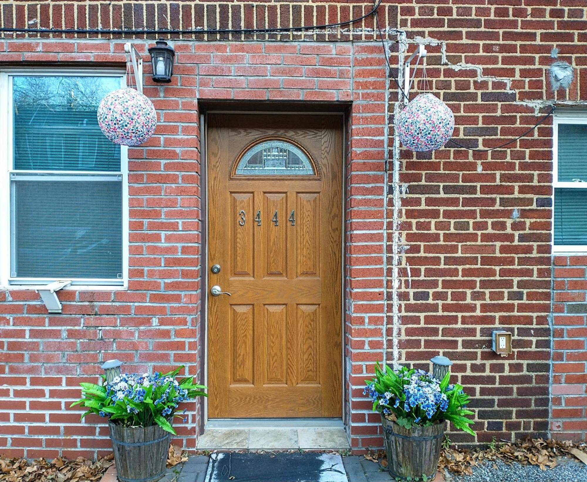 Cozy Ground Floor At The Heart Of Jackson Heights New York
