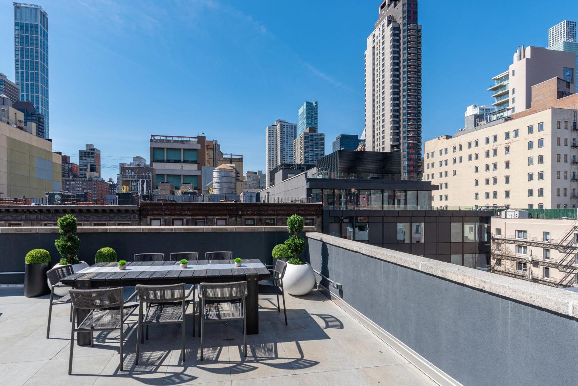 3br Penthouse With Massive Private Rooftop Apartment New York