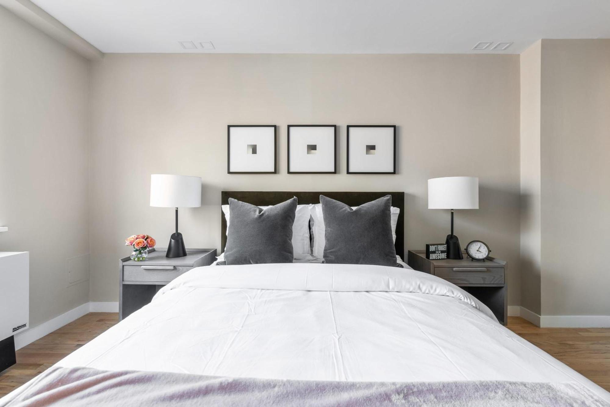 3br Penthouse With Massive Private Rooftop Apartment *