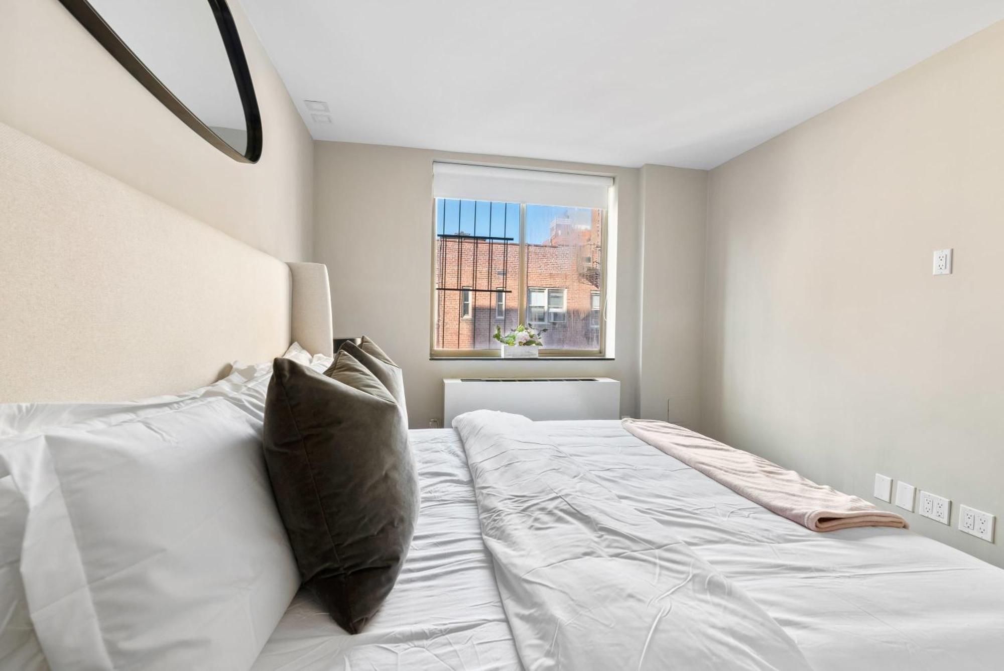 3br Penthouse With Massive Private Rooftop Apartment New York