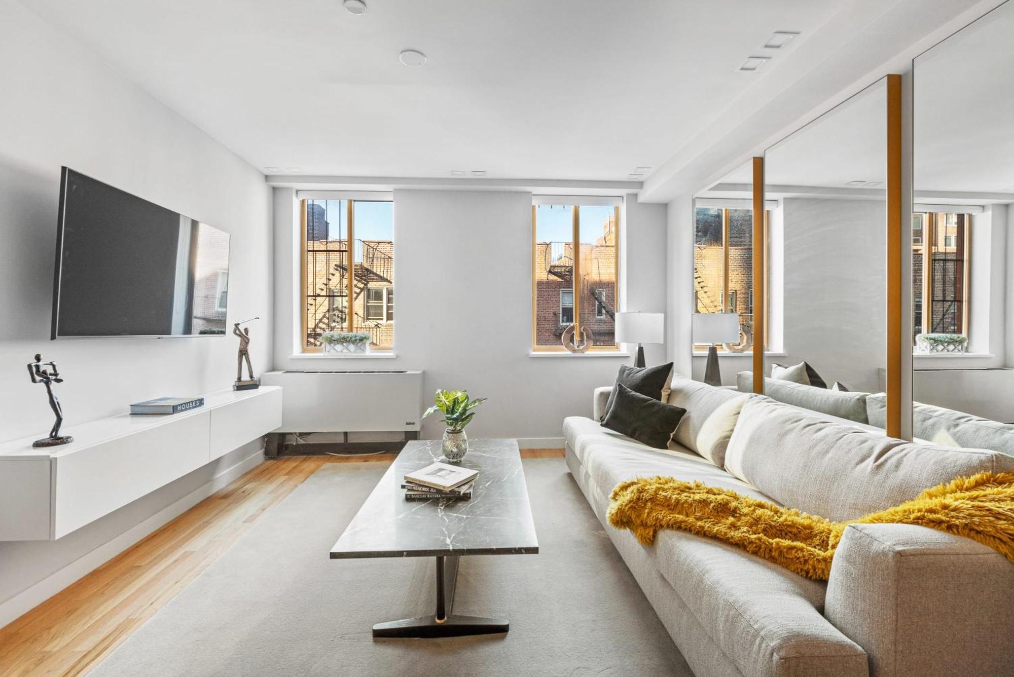 3br Penthouse With Massive Private Rooftop New York