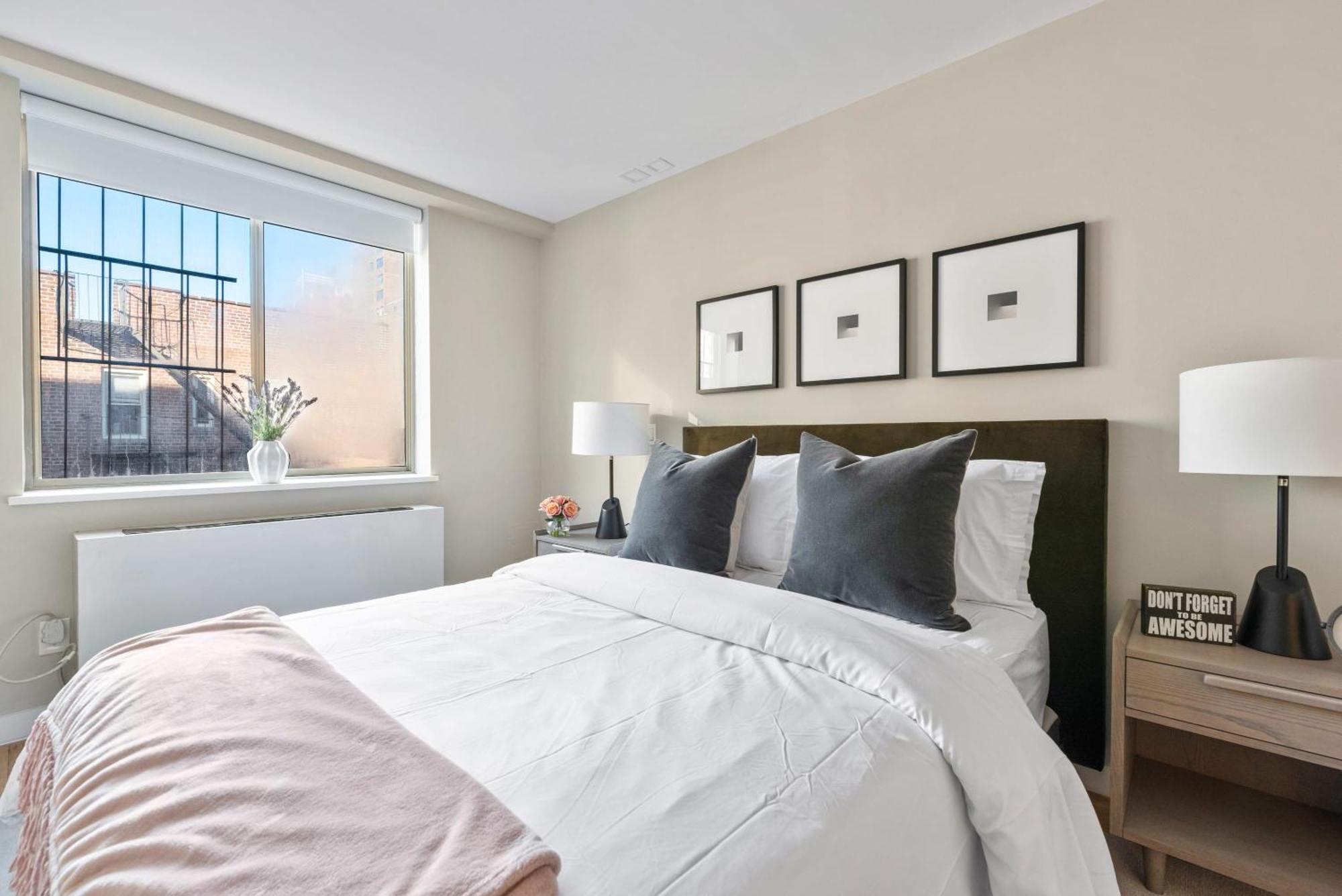 3br Penthouse With Massive Private Rooftop Apartment *