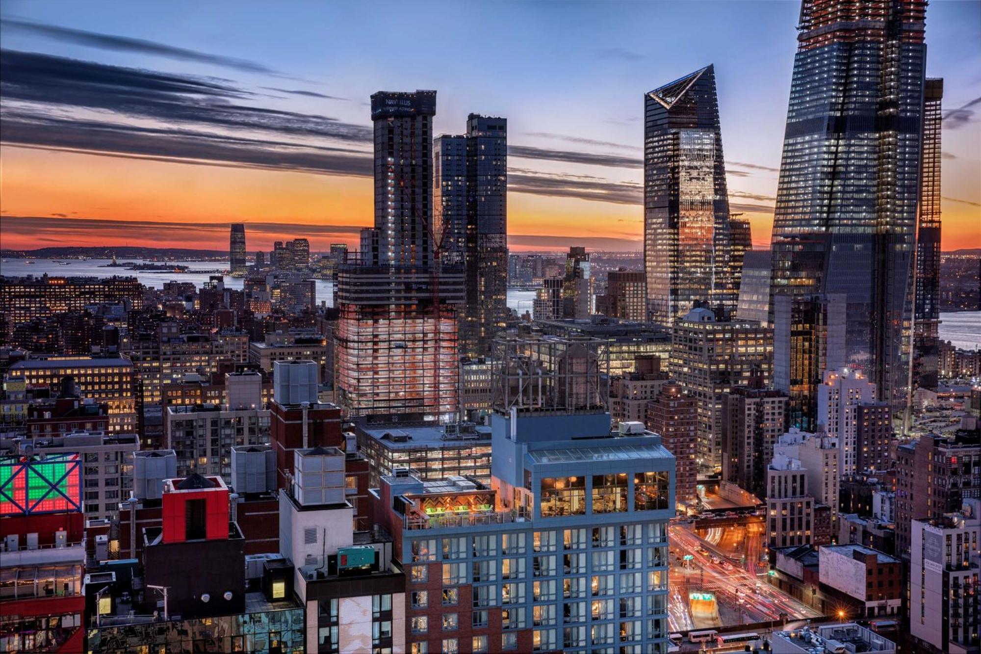 Doubletree By Hilton New York Times Square West Nova York