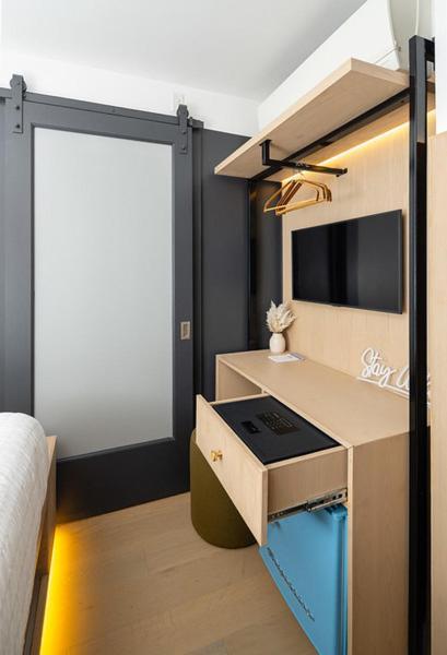 Little Charlie 4* New York