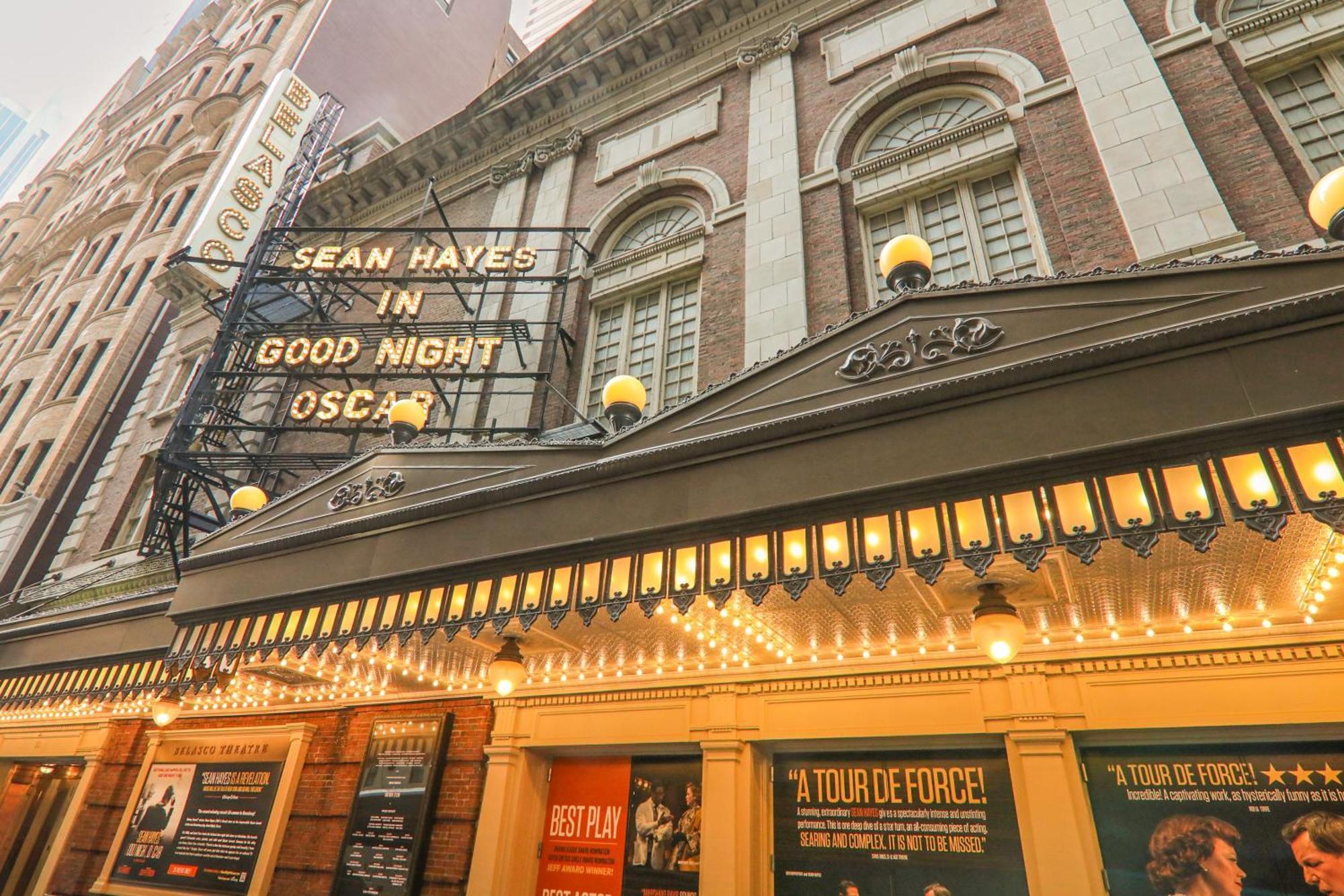 Hotel Iroquois Times Square 5*