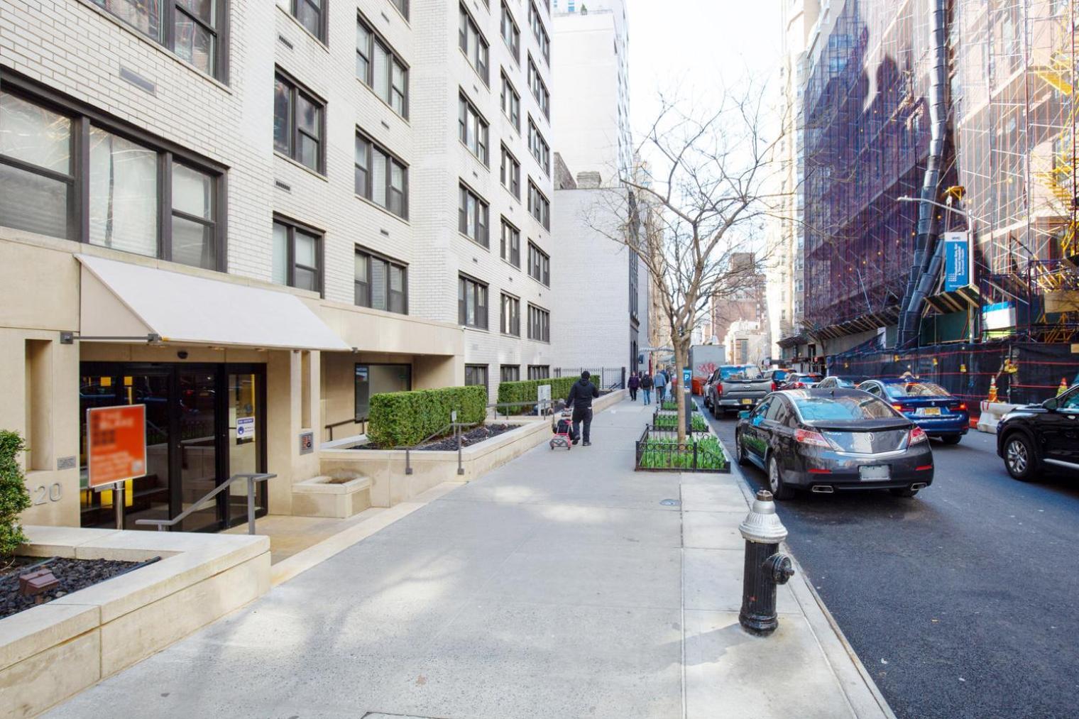 Ues 1br W Doorman Elevator Gym Nr Park Nyc-565 Apartamento Nova York