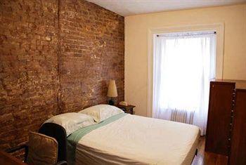 Off Park Apartment