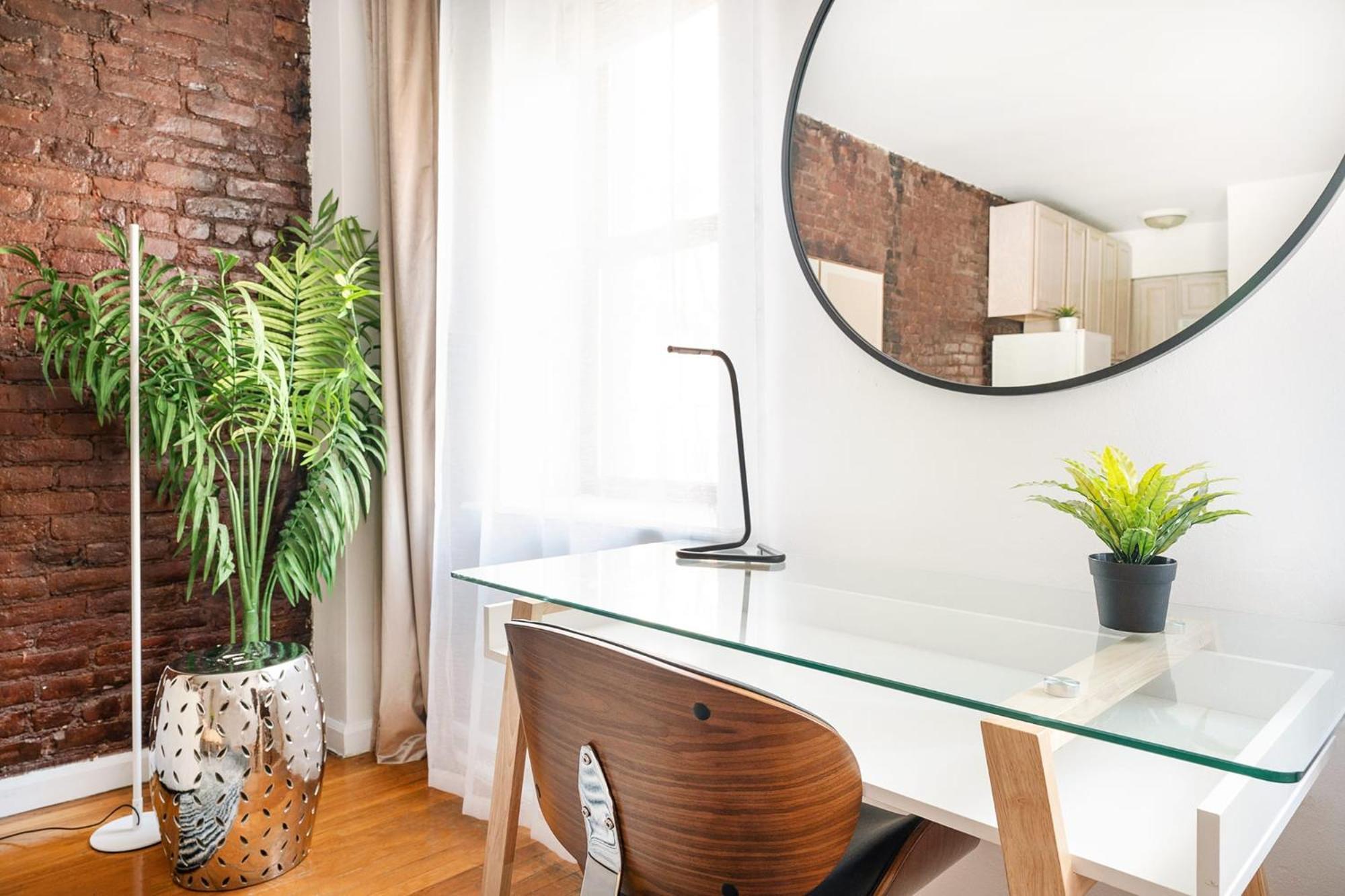350-1a Gramercy New 1br Sleeps4 Newly Furnished Apartment